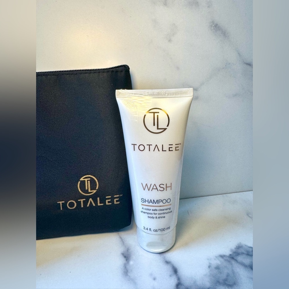 Totalee 4‑Piece Travel Haircare Kit – 3.4 oz/100 ml & 2.6 oz/80 ml New & Sealed - Picture 3 of 4